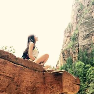 Meet your Posher, Yumi